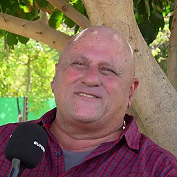 ניצן נבו, פורטרט